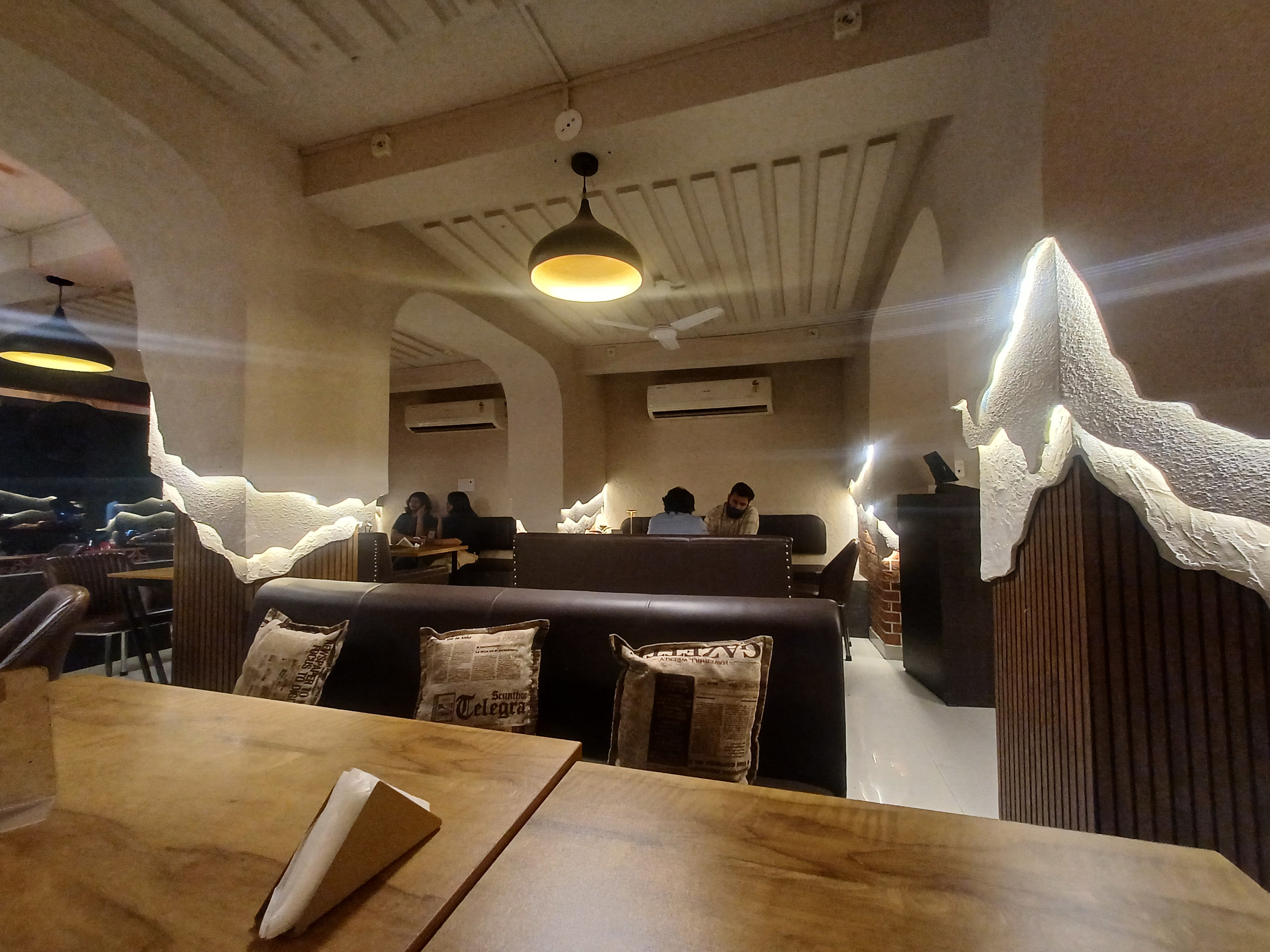 The New Yorker Café interior